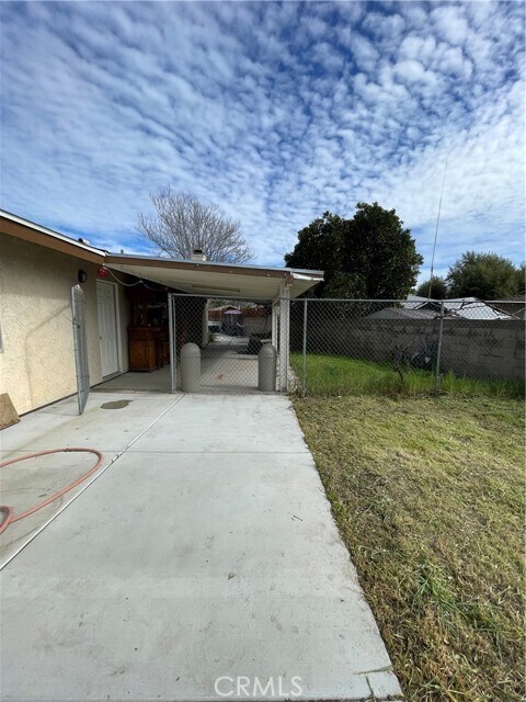 Building Photo - 40630 Malibar Ave