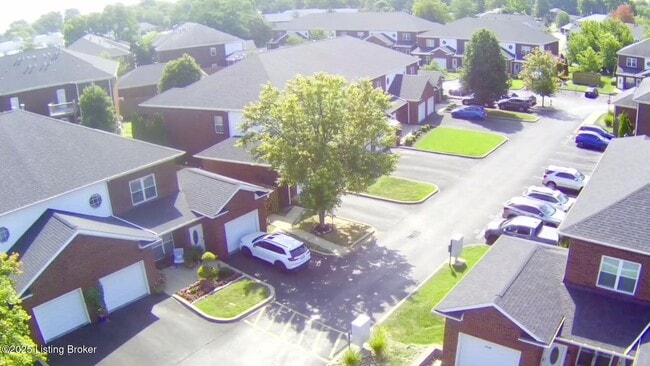 Building Photo - 10308 Dorsey Village Dr