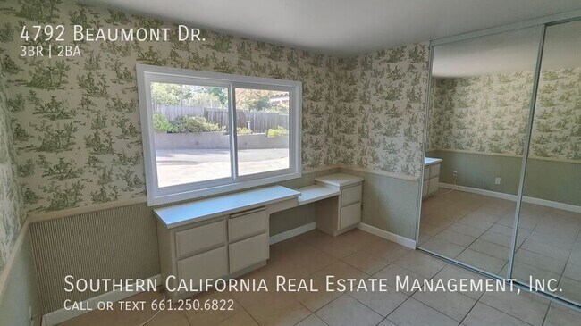 Building Photo - 4792 Beaumont Dr