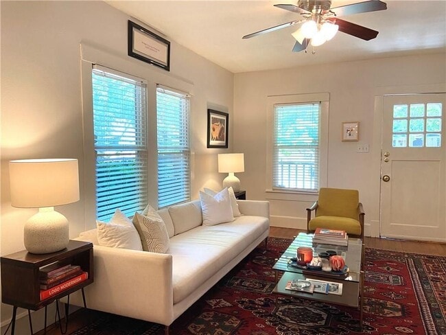 Building Photo - 1509 Canterbury St