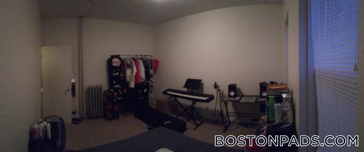 Building Photo - 171 Hemenway St