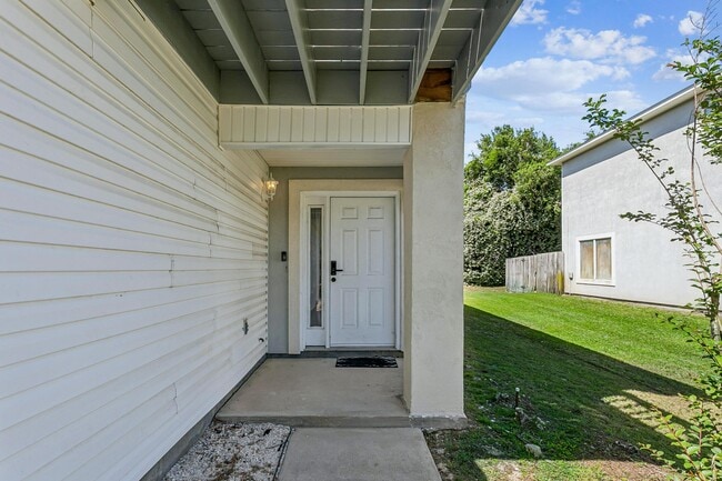 Building Photo - 6918 Sea Turtle Cir