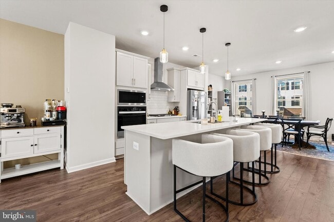 Building Photo - 9354 Barnes Lp