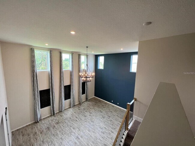 Building Photo - 700 Split Hoof Dr