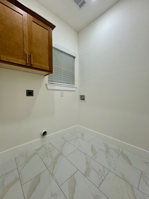Building Photo - 38 Woodbridge Dr