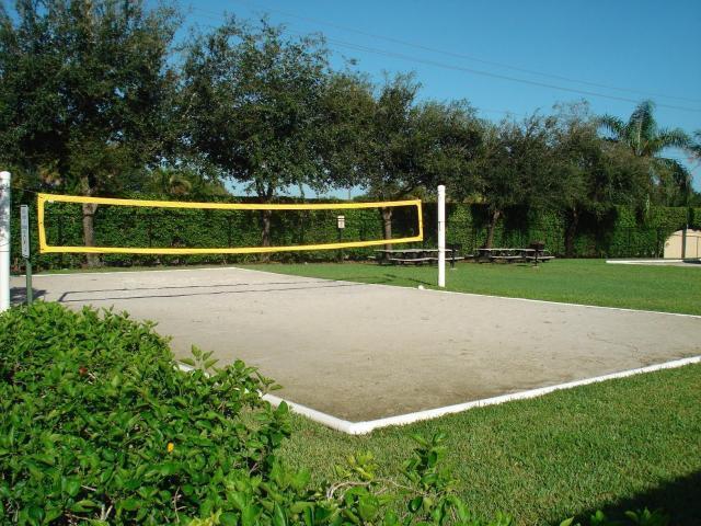 Building Photo - 2060 Greenview Shores Blvd