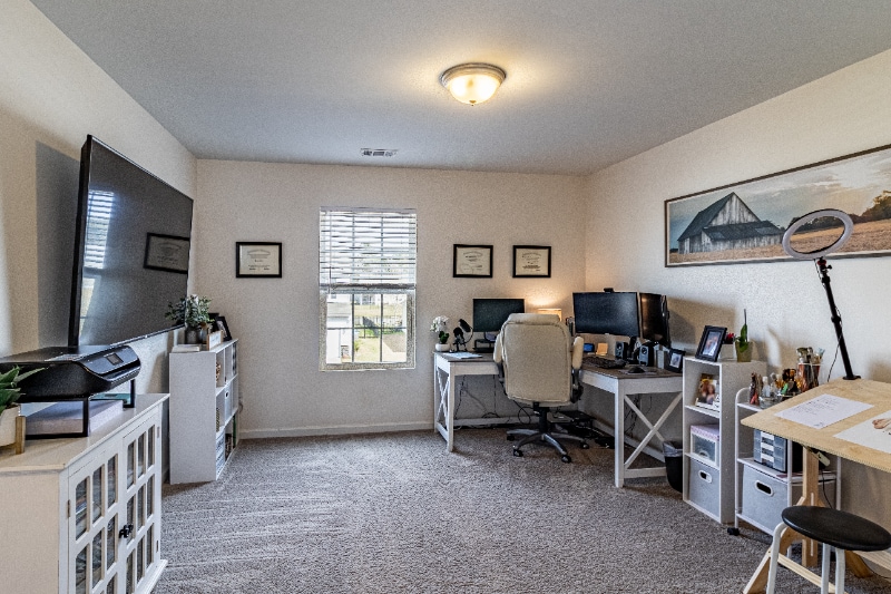 Building Photo - 7 Wando Pl