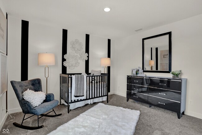 Building Photo - 16913 Sherwin Ct