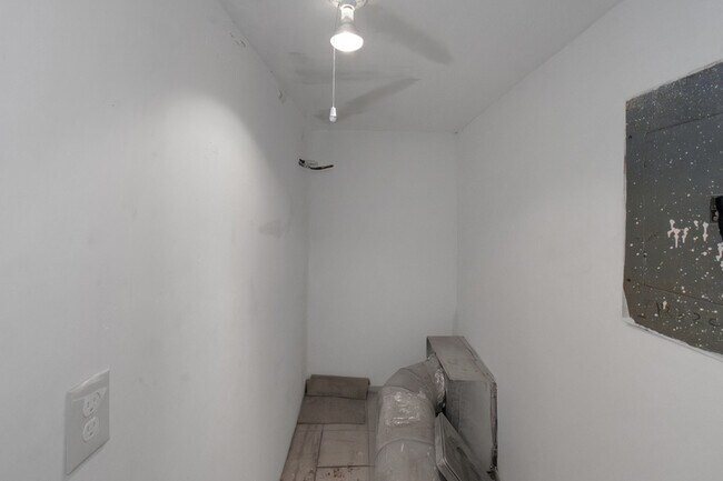 Building Photo - 2565 Terrace Trail