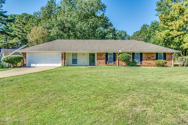 Building Photo - Beautiful 4 bedroom House at the Reservoir