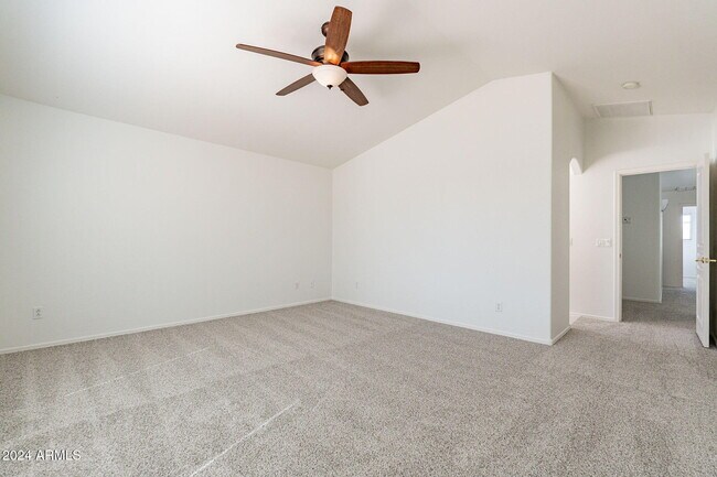 Building Photo - 2741 E Cowboy Cove Trail