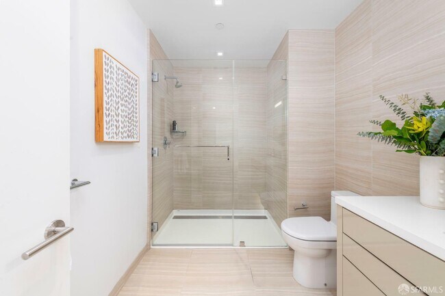 Building Photo - 1450 Franklin St