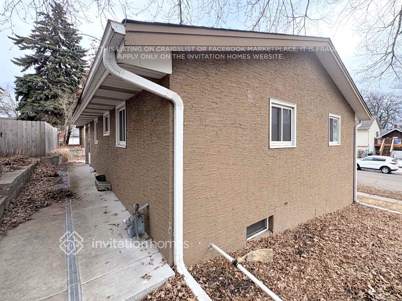 Building Photo - 401 42nd Ave NE