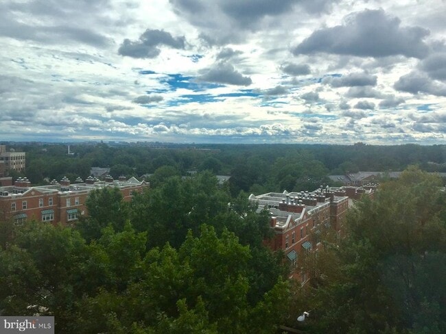 Building Photo - 3601 Wisconsin Ave NW