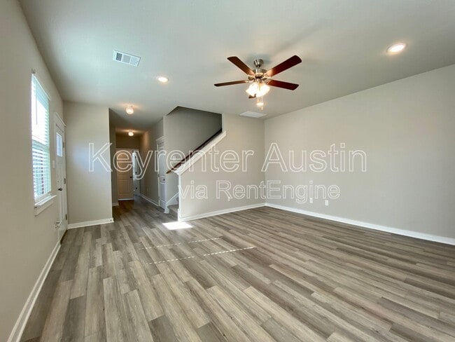 Building Photo - 520 Fieldwood Dr