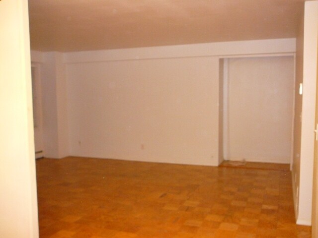 Building Photo - 30 Glenbrook Rd