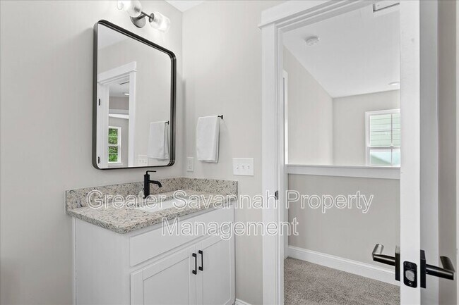 Building Photo - 45 Grove Park Dr