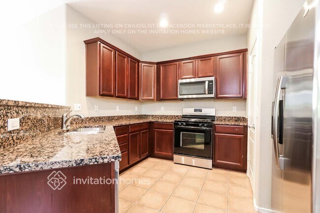 Building Photo - 17347 W Jackson St