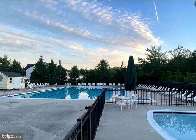 Building Photo - 5033 Softwood Ln