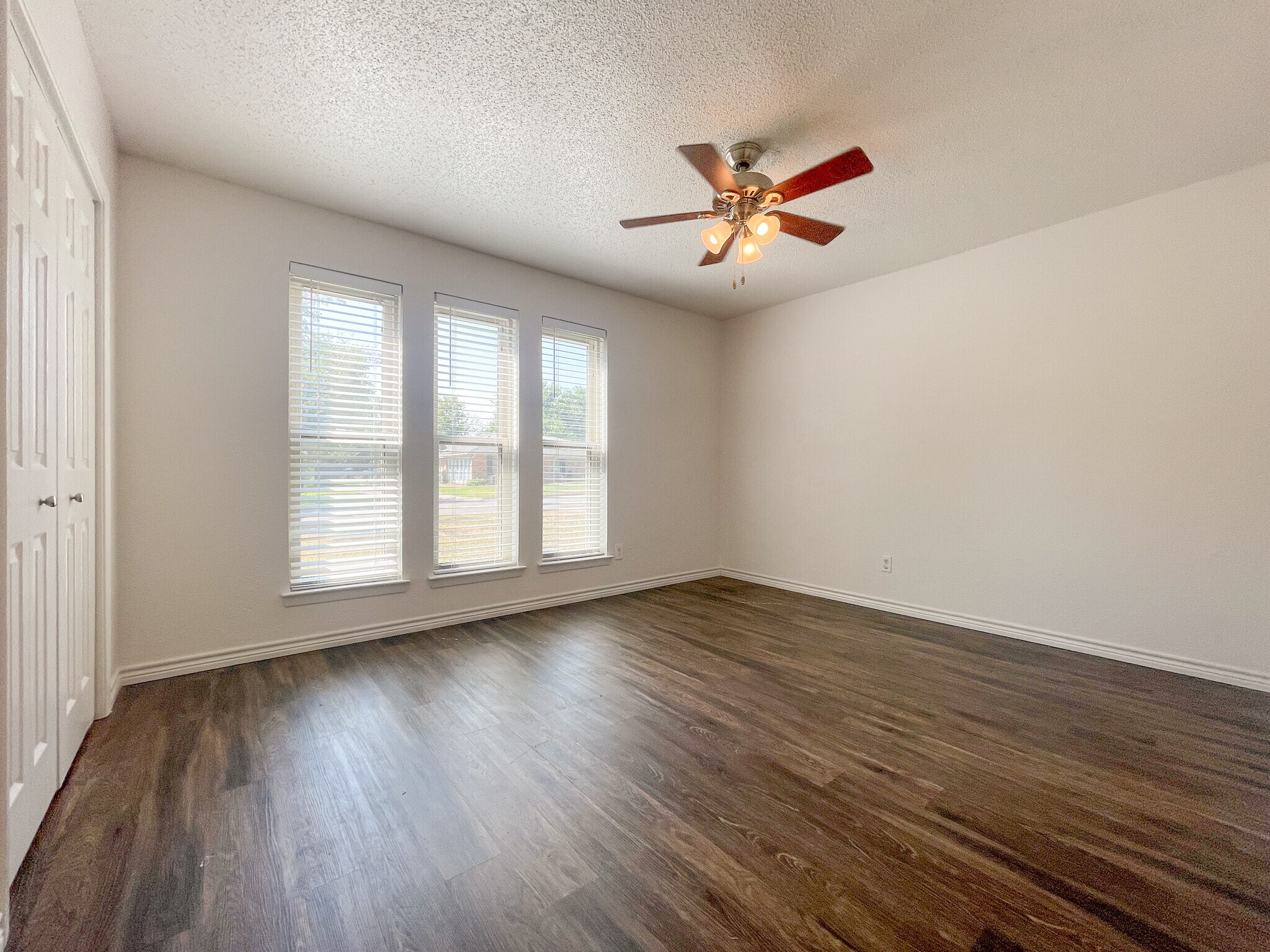 Building Photo - 312 Cedarwood Ln