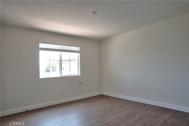 Building Photo - 136 Trellis Ct