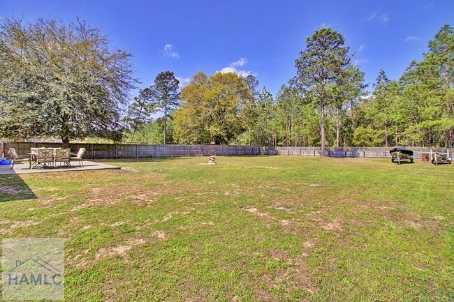 Building Photo - 220 Jackson Ave NE