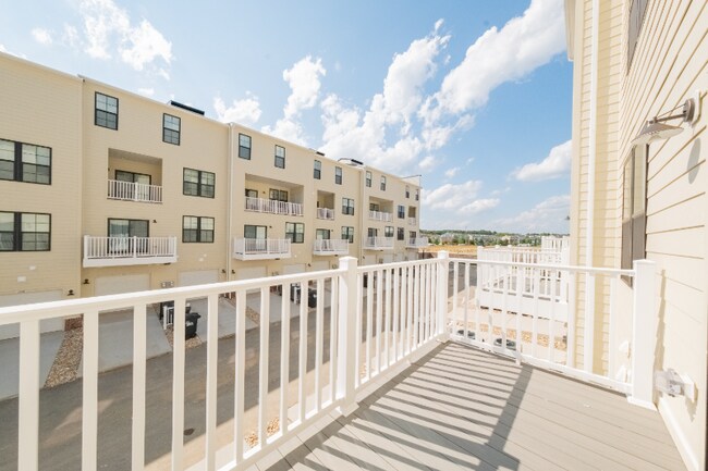 Building Photo - 544 Greybull Dr