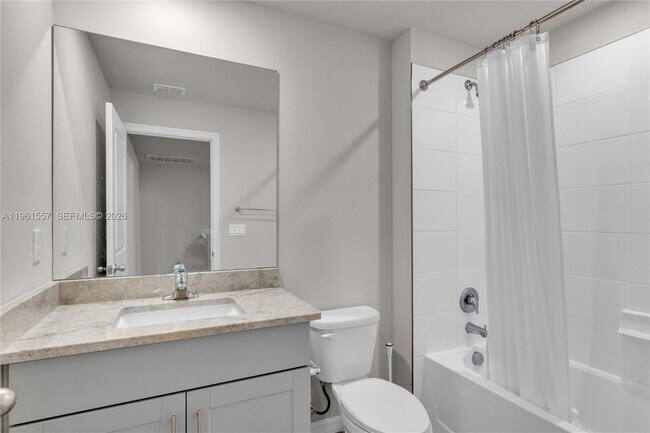 Building Photo - 3506 Joshua Tree St