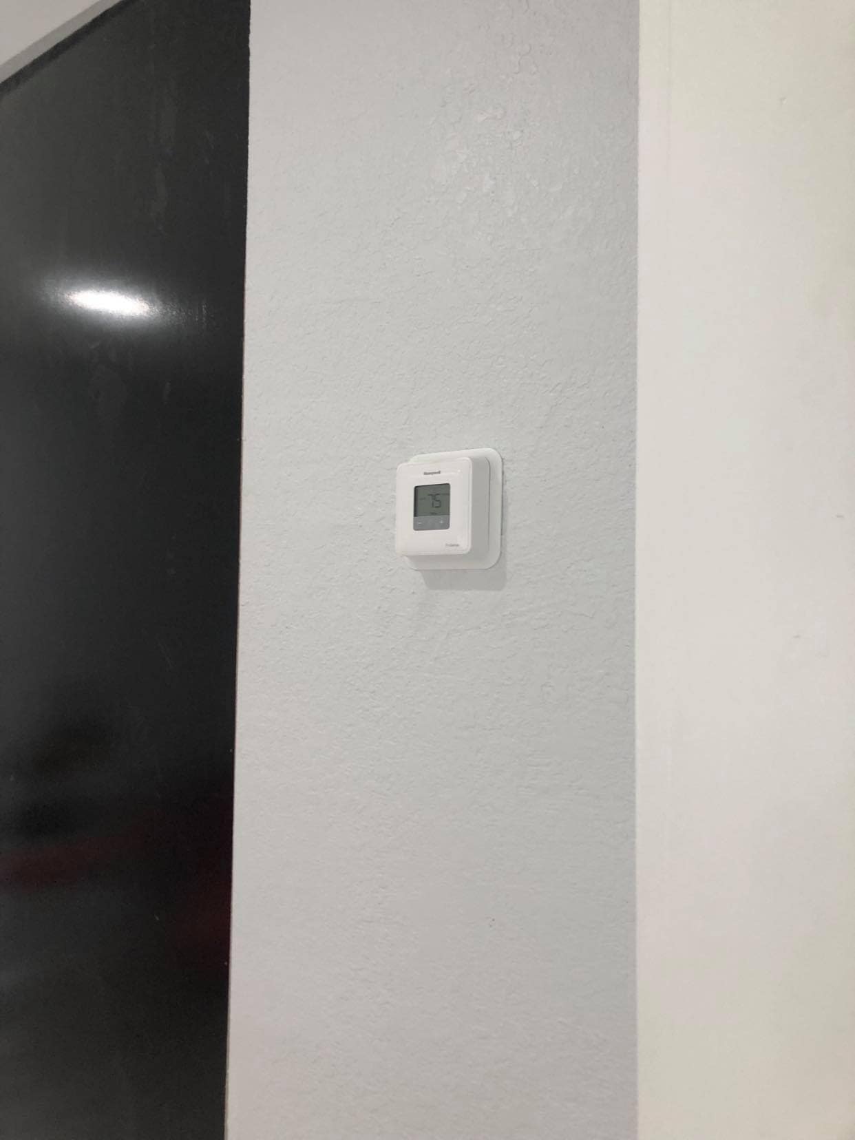 Building Photo - 634 SE 4th Pl