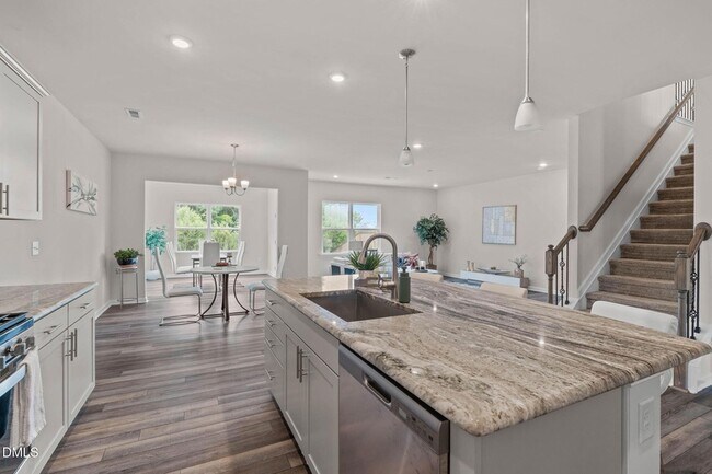 Building Photo - 4712 Winnipesaukee Ln