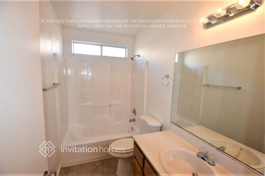 Building Photo - 5332 Catanzaro Way