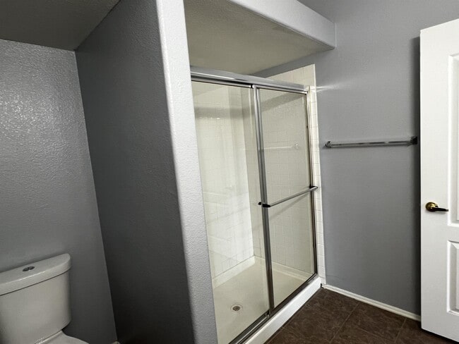 Building Photo - 6905 Cobre Azul Ave