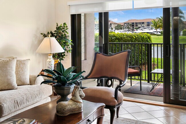 Building Photo - 601 Seafarer Cir