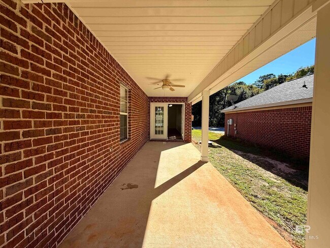 Building Photo - 7343 Franklin Square Ct