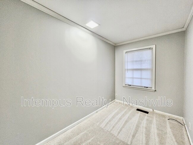 Building Photo - 8124 Devens Dr