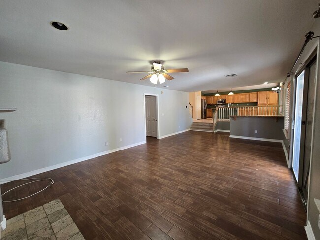 Building Photo - Don’t wait for summer, your pool home is ready now!!! 4 Bedroom, NW Las Vegas