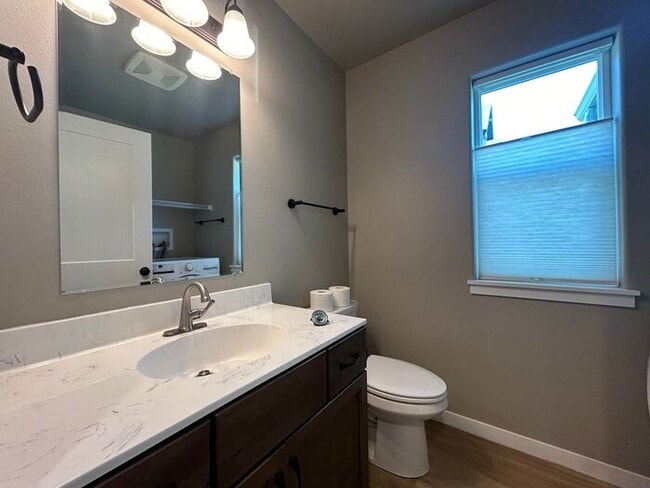 Building Photo - $2,650 | 4 Bedroom, 3.5 Bathroom House | C...