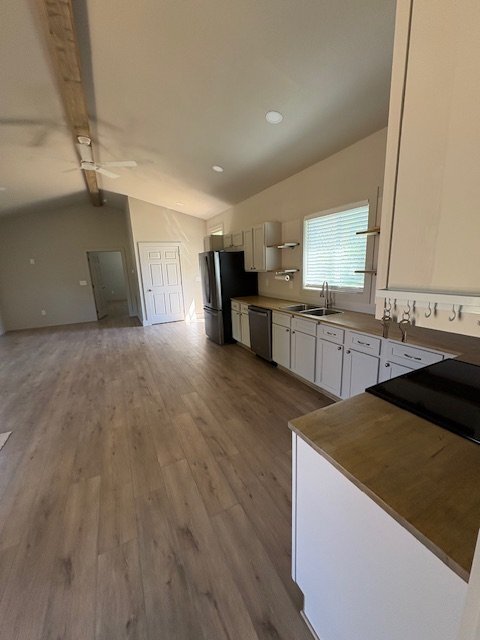 Building Photo - 209 Summit Rd