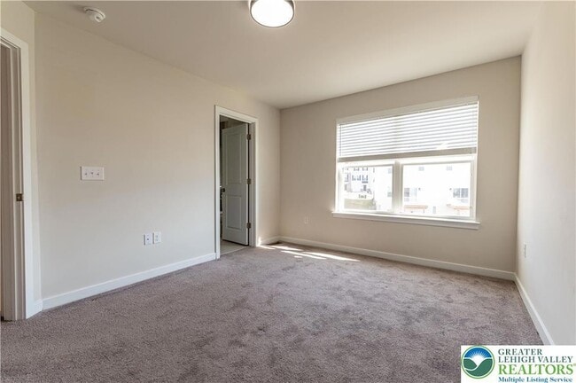 Building Photo - 4936 Brookside Ct