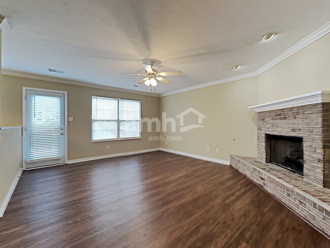 Building Photo - 8524 Rayworth Trail