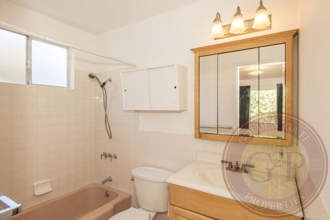 Building Photo - Forest Knolls - 3 BR, 2 BA House 1,275 Sq. Ft. - 3D Virtual Tour, 2-Car Garage, Ample Storage