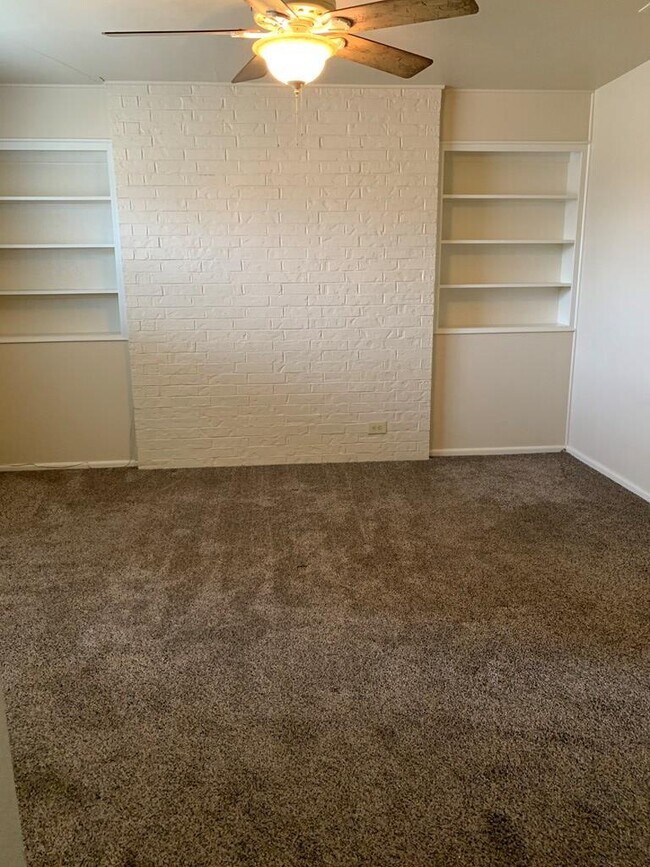 Building Photo - 3312 Tanglewood Ln