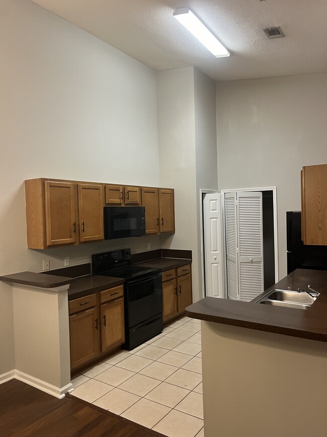 Building Photo - 3610 Kirkpatrick Cir