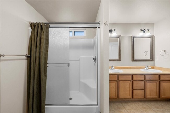 Building Photo - 1041 Compton Way