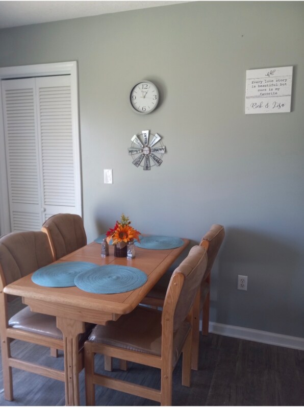 Building Photo - 309 Oakland Dr