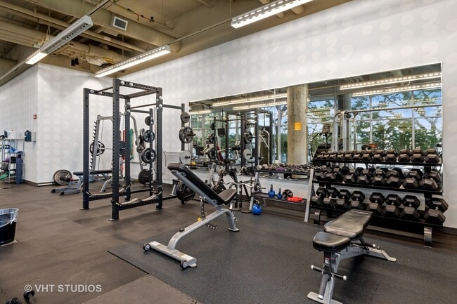 Gym - 860 W Blackhawk St