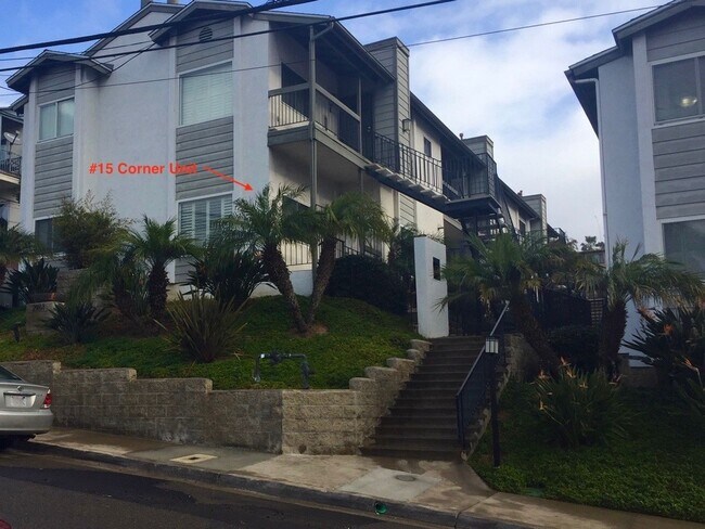 Building Photo - 2bd/2bth Condo with Private Patio, In-Unit...