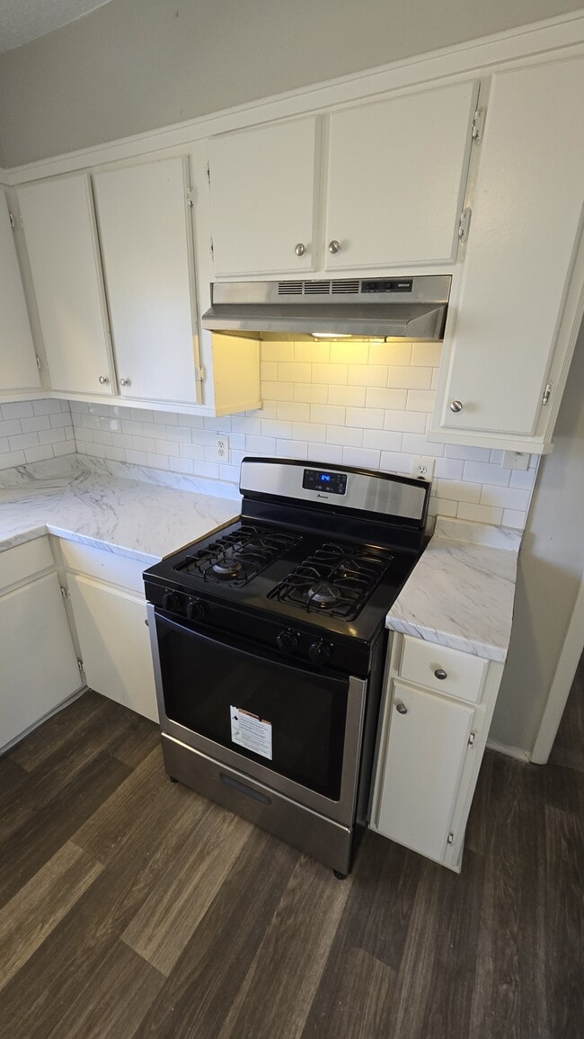 Building Photo - 512 Woodward Ave