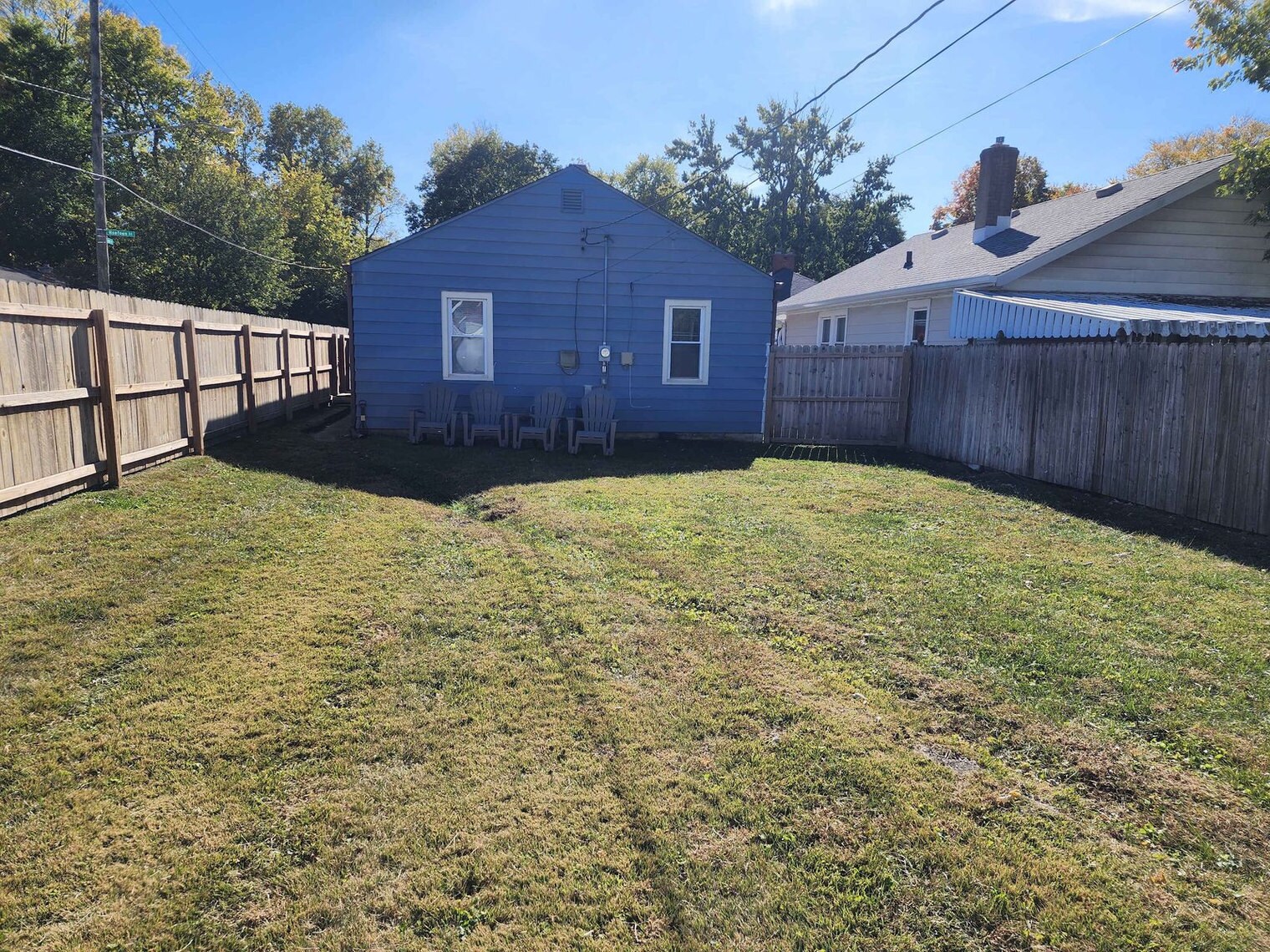 Building Photo - 272 Hoefgen St