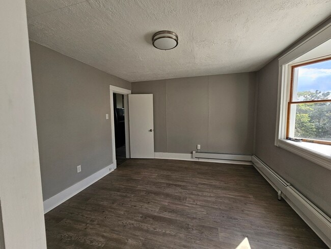 Building Photo - Super Cute 1 bedroom apartment for rent in...